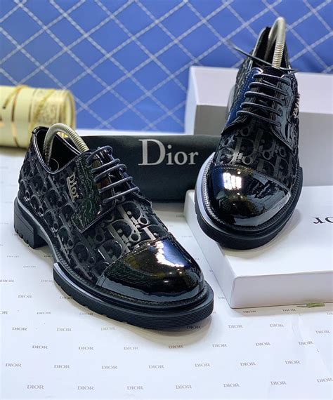 christisn dior shoes|christian dior shoes for men.